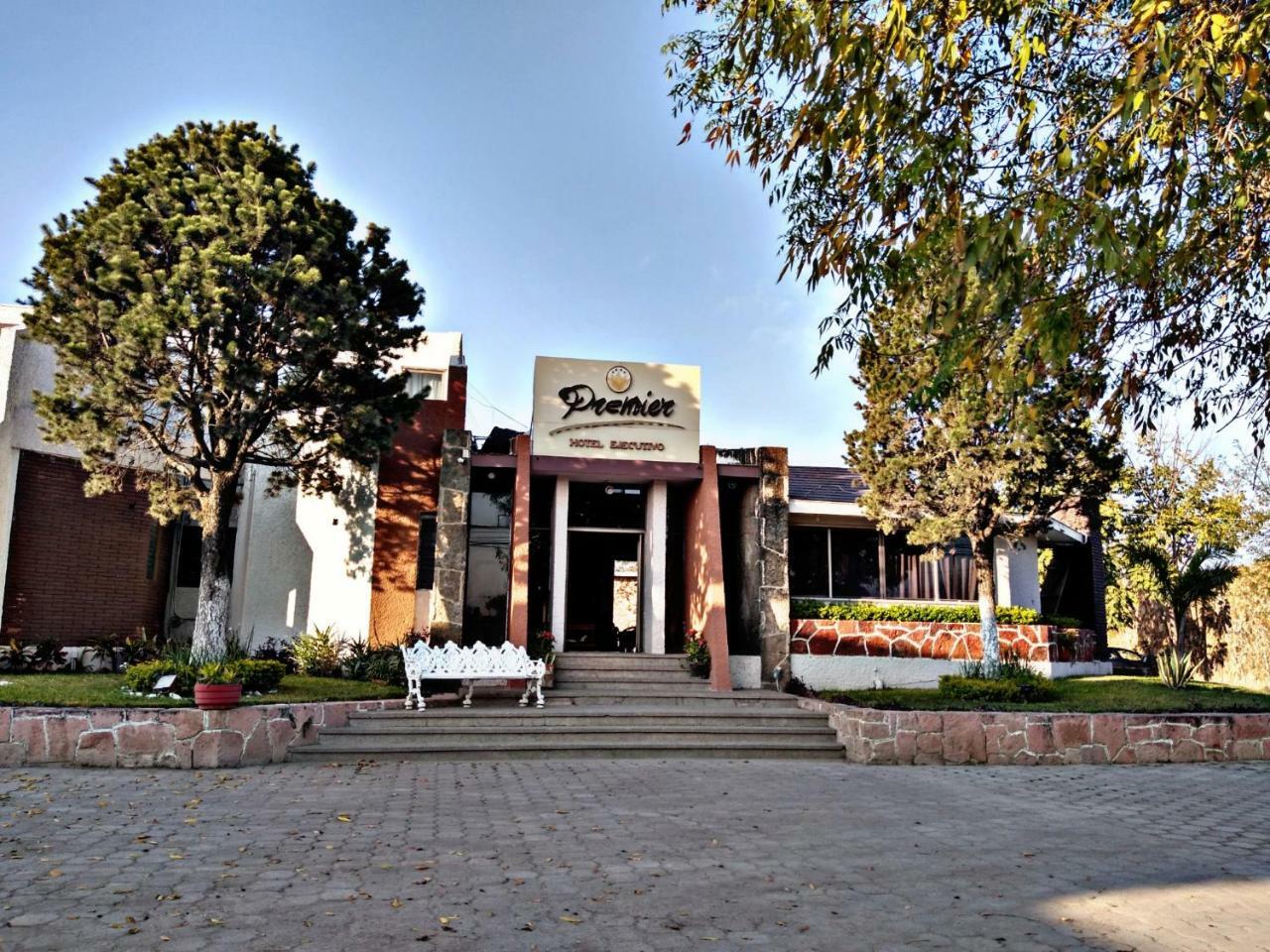 Hotel Premier Río Verde Buitenkant foto